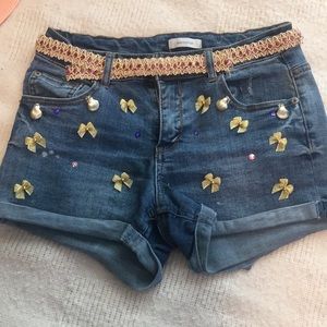 Jean embedded shorts!